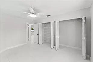 20221 NW 8th St, Pembroke Pines, FL 33029 - Photo 13