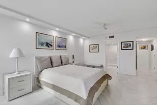 5280 N Ocean Dr, Singer Island, FL 33404 - Photo 27