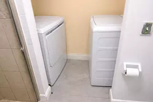 211 Woodland Rd, Palm Springs, FL 33461 - Photo 9