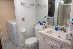 211 Woodland Rd, Palm Springs, FL 33461 - Photo 11