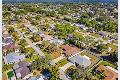 521 NW Colonial Street, Port Saint Lucie, FL 34983 - Photo 43