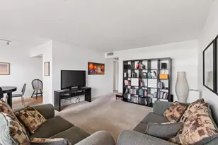 321 Fanshaw H, Boca Raton, FL 33434 - Photo 11