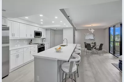 955 Egret Circle #405, Delray Beach, FL 33444 - Photo 5