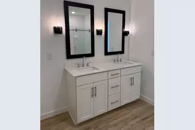 1689 SW Abingdon Avenue, Port Saint Lucie, FL 34953 - Photo 11