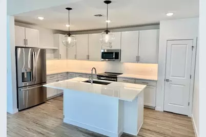 1689 SW Abingdon Avenue, Port Saint Lucie, FL 34953 - Photo 5