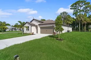 1689 SW Abingdon Ave, Port Saint Lucie, FL 34953 - Photo 1