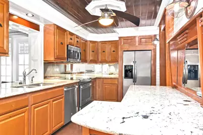 105 NW 8th Place, Boynton Beach, FL 33426 - Photo 3