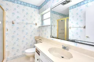 105 NW 8th Pl, Boynton Beach, FL 33426 - Photo 9