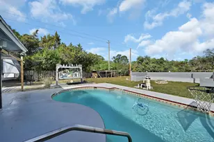 2404 Dade Rd, Fort Pierce, FL 34982 - Photo 27