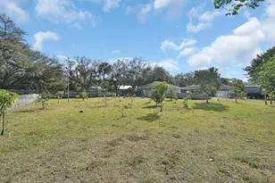 2404 Dade Rd, Fort Pierce, FL 34982 - Photo 41