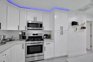 2404 Dade Rd, Fort Pierce, FL 34982 - Photo 7