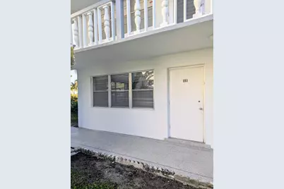 353 Sheffield O, West Palm Beach, FL 33417 - Photo 9