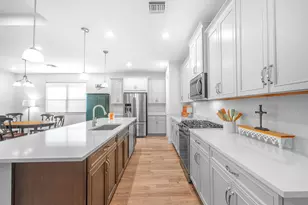 12151 SW Ameresque Wy, Port Saint Lucie, FL 34987 - Photo 11