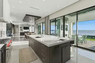 1271 NE Langford Ln, Jensen Beach, FL 34957 - Photo 25