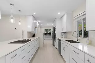 440 NE 38th St, Boca Raton, FL 33431 - Photo 7