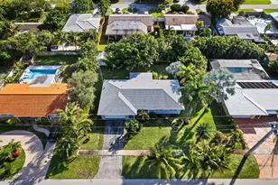 440 NE 38th St, Boca Raton, FL 33431 - Photo 21