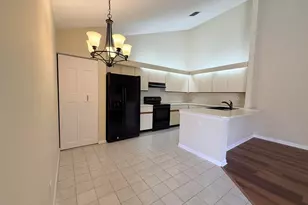 1040 Summit Pl Cir, West Palm Beach, FL 33415 - Photo 9