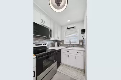 100 Shore Court #208, North Palm Beach, FL 33408 - Photo 21