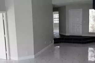 5761 Strawberry Lakes Cir, Lake Worth, FL 33463 - Photo 5