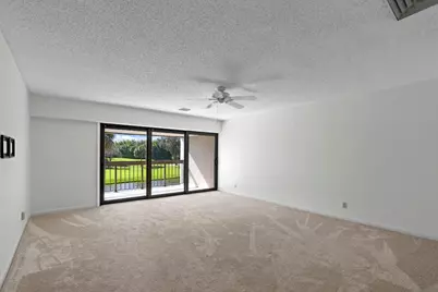 2435 Presidential Way #E, West Palm Beach, FL 33401 - Photo 17