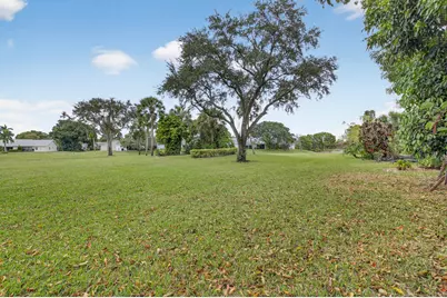 18101 107th Avenue S, Boca Raton, FL 33498 - Photo 3