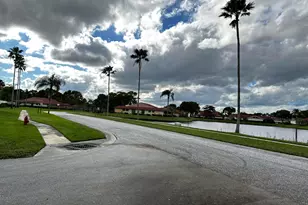 4326 Woodstock Dr, West Palm Beach, FL 33409 - Photo 39