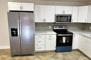 4326 Woodstock Dr, West Palm Beach, FL 33409 - Photo 3