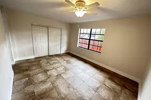 4326 Woodstock Dr, West Palm Beach, FL 33409 - Photo 17