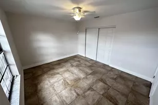4326 Woodstock Dr, West Palm Beach, FL 33409 - Photo 25