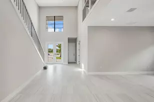 10028 Cloud Vw, Palm Beach Gardens, FL 33412 - Photo 7