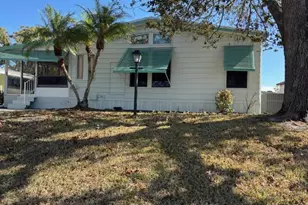 8203 Cinnamon Ln, Port Saint Lucie, FL 34952 - Photo 23