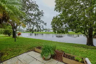 8203 Cinnamon Ln, Port Saint Lucie, FL 34952 - Photo 13