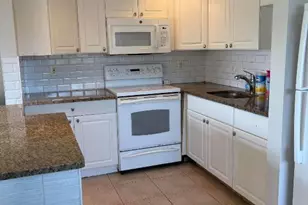 128 Norwich F, West Palm Beach, FL 33417 - Photo 5