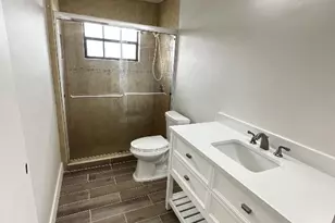 4326 Woodstock Dr, West Palm Beach, FL 33409 - Photo 25