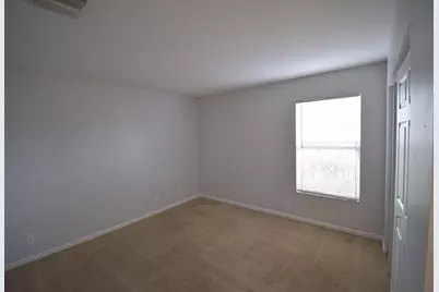 538 SW Baoy Avenue, Port Saint Lucie, FL 34953 - Photo 9