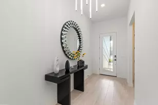 10389 Northbrook Cir, Palm Beach Gardens, FL 33412 - Photo 7