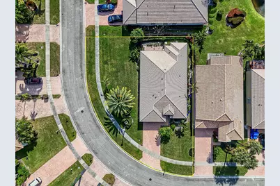 7519 Eagle Point Drive, Delray Beach, FL 33446 - Photo 5