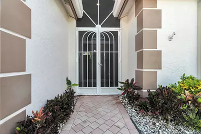 7519 Eagle Point Drive, Delray Beach, FL 33446 - Photo 5