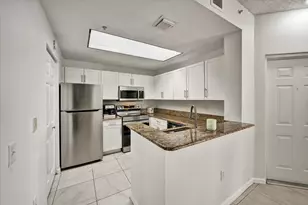 2803 Sarento Pl, Palm Beach Gardens, FL 33410 - Photo 11