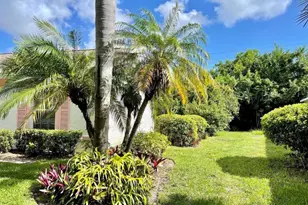 8278 Sand Pine Cir, Port Saint Lucie, FL 34952 - Photo 7