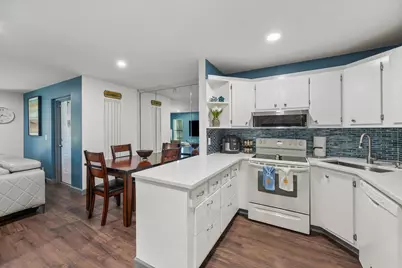 723 Sunny Pine Way #B2, Greenacres, FL 33415 - Photo 7