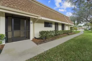 109 Half Moon Cir, Jupiter, FL 33458 - Photo 1