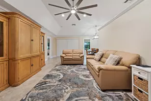 109 Half Moon Cir, Jupiter, FL 33458 - Photo 5