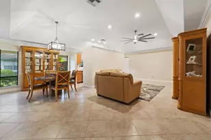 109 Half Moon Cir, Jupiter, FL 33458 - Photo 9