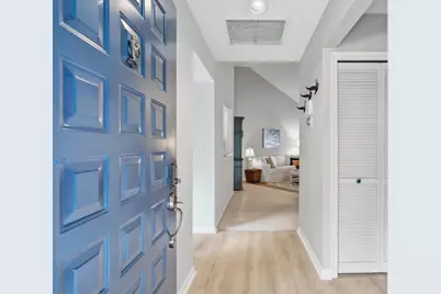 6100 SE Martinique Drive #201, Stuart, FL 34997 - Photo 13