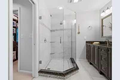 6100 SE Martinique Drive #201, Stuart, FL 34997 - Photo 33