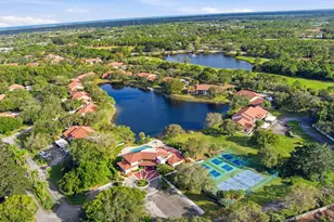 6100 SE Martinique Dr, Stuart, FL 34997 - Photo 35
