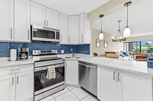 390 N Federal Hwy, Deerfield Beach, FL 33441 - Photo 5