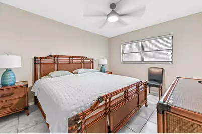 390 N Federal Highway #202, Deerfield Beach, FL 33441 - Photo 11