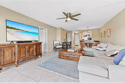 390 N Federal Highway #202, Deerfield Beach, FL 33441 - Photo 3